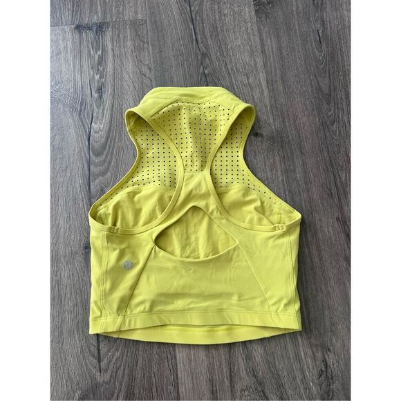 LULULEMON UNLEASH STRENGTH BRA, YELLOW SERPENTINE size 4 - Picture 2 of 4